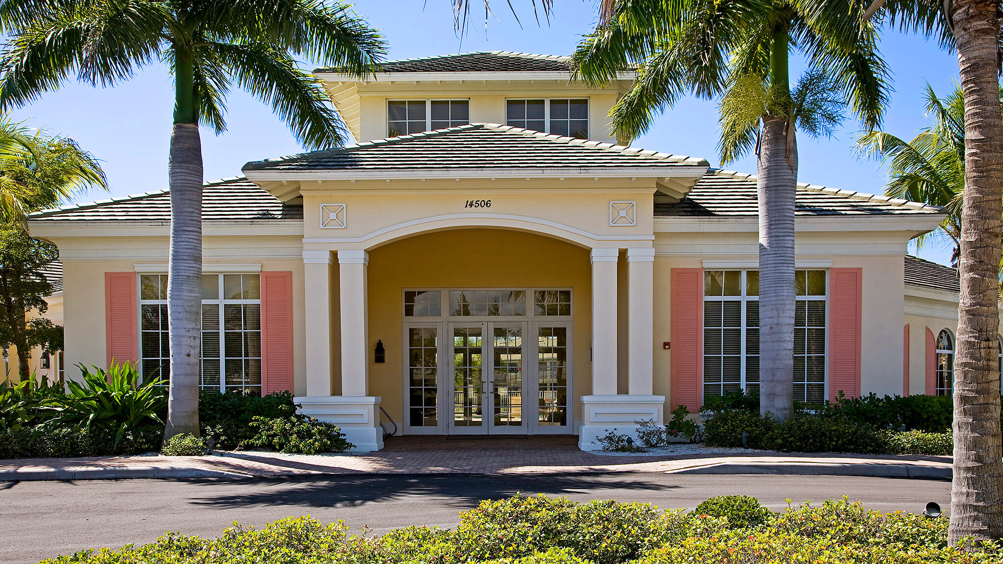 Lucaya Fort Myers