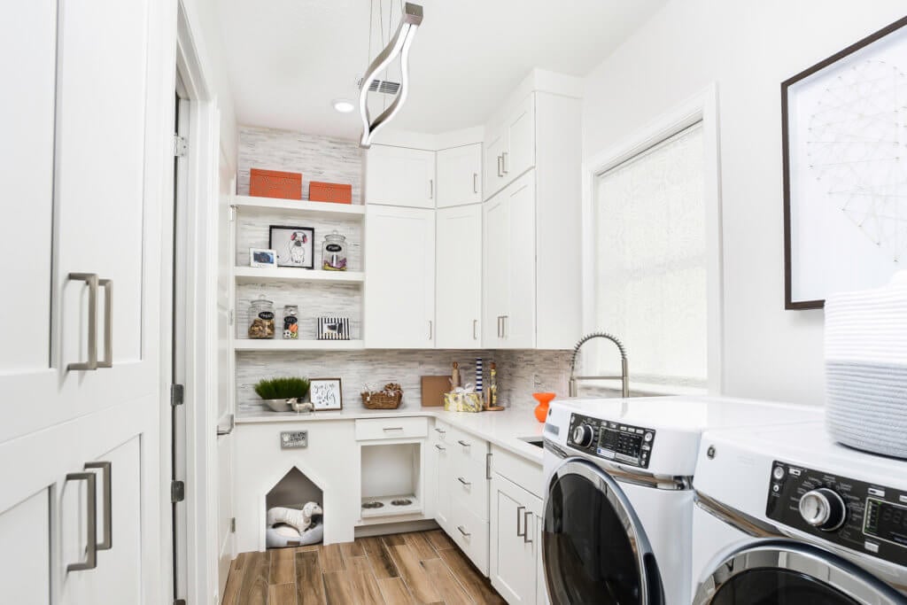 https://blog.taylormorrison.com/wp-content/uploads/2018/08/dog-friendly-laundry-room-1-1024x683.jpg